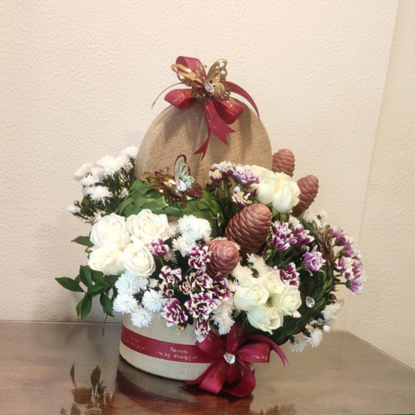 Elegant White Floral Symphony